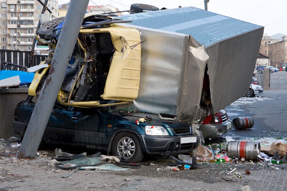 Madison, AL - Injury Truck Crash on Brownsferry Rd