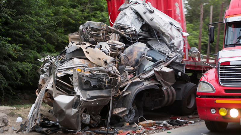 Morgan Co, AL - Injury Multi-Vehicle Crash on I-65 NB