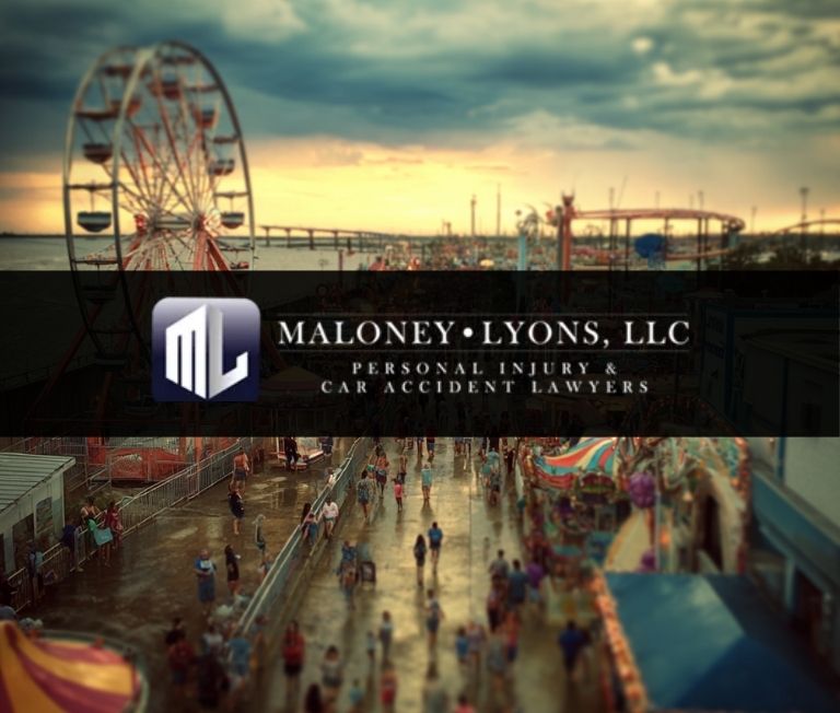 Busy amusement park in biloxi mississippi illustrating a case handled by Maloney-Lyons Personal Injury & Car Accident Lawyers